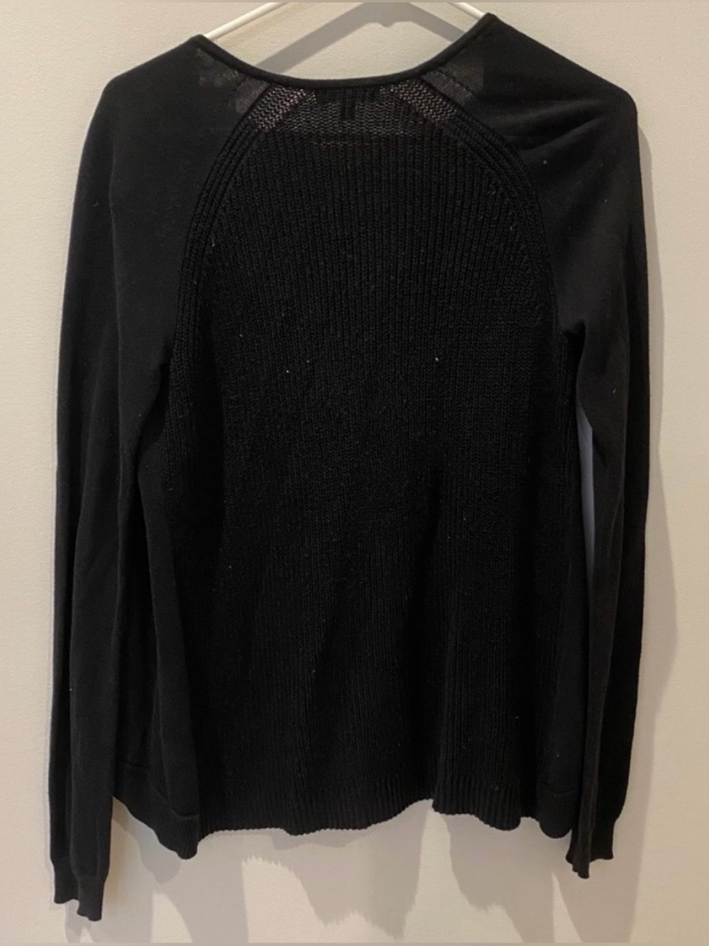 GAP Cardigan - Picture 2 of 7